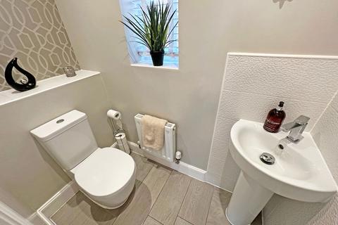 141 Burnham Road, Wythall, Birmingham, B47 6AS