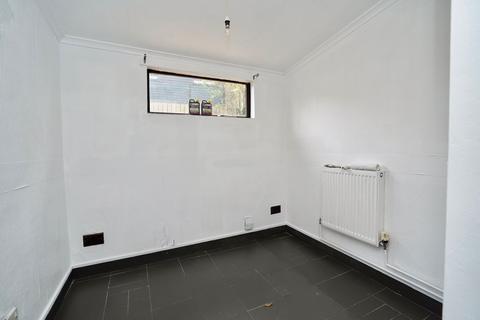 2 bedroom ground floor flat for sale - Ermine Street, Huntingdon, Cambridgeshire.