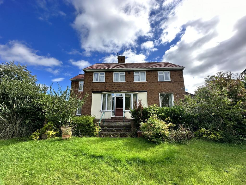 Clifton Square, Peterlee, Durham, SR8 5HQ 4 bed detached house for sale