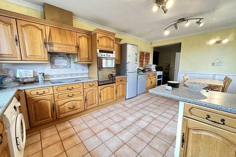 7 Clifton Square, Peterlee, SR8 5HQ