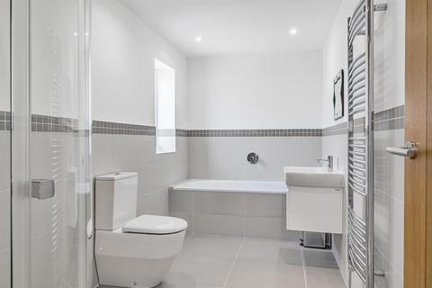 The White House, 4 High Spinney, West Chiltington, Pulborough, RH20 2RE