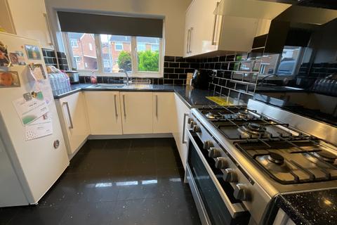 34 Alfriston Close, Luton, LU2 8RA