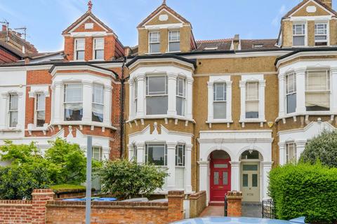 73b Callcott Road, London, NW6 7EE