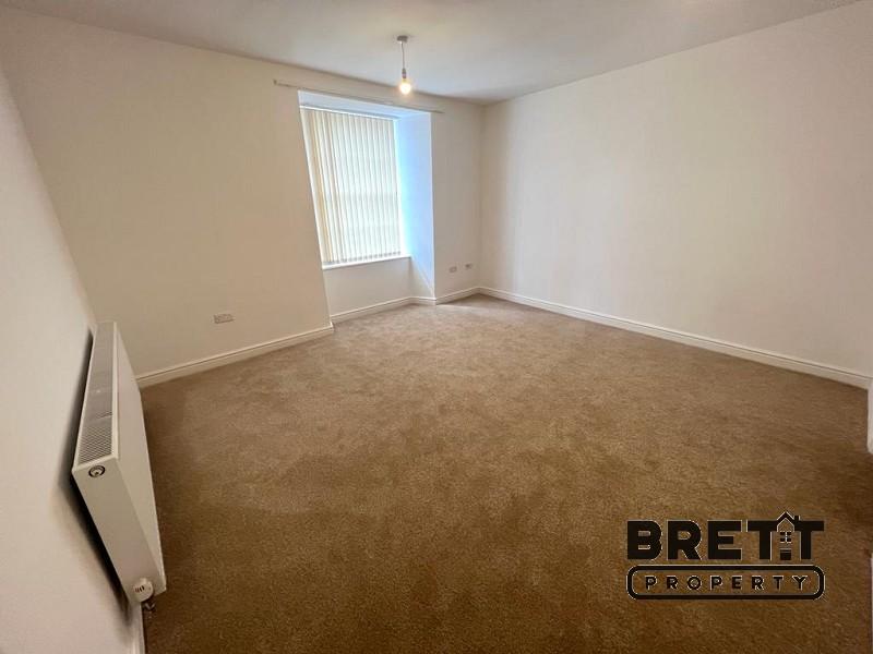 Hamilton Terrace, Milford Haven... 2 bed flat £650 pcm (£150 pw)