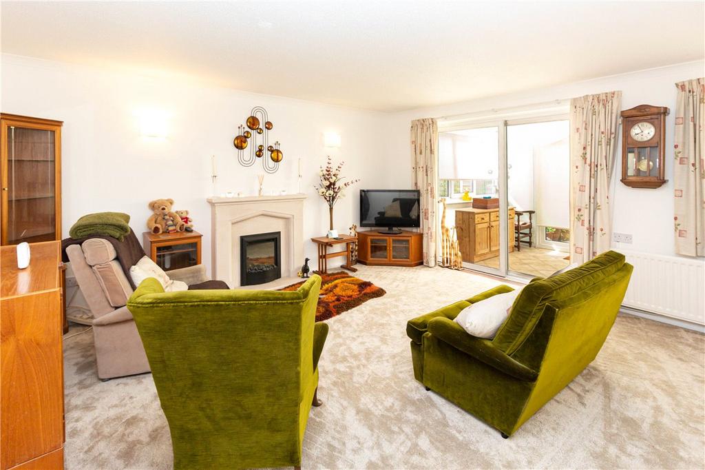 Furzedown Court, Milton Road, Harpenden, Hertfordshire 3 bed semi