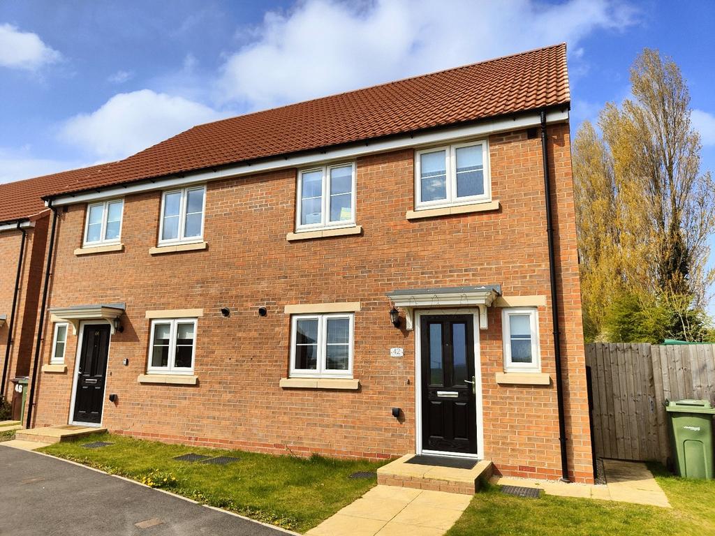 Heather Drive, Pontefract, West... 3 bed semidetached house £925 pcm