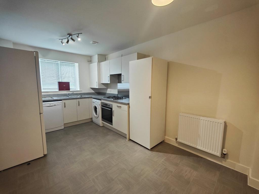 Heather Drive, Pontefract, West... 3 bed semidetached house £925 pcm