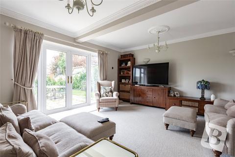 4 bedroom detached house for sale, Castledon Road, Wickford, SS12