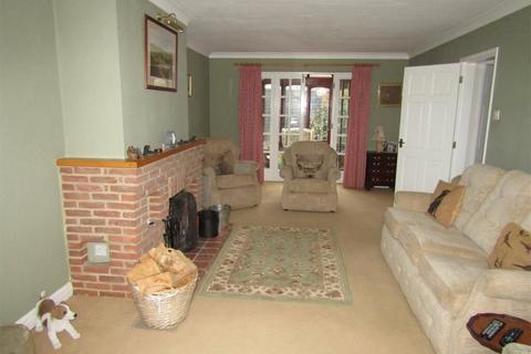 8 The Rowans, Dalton, Thirsk, YO7 3JW