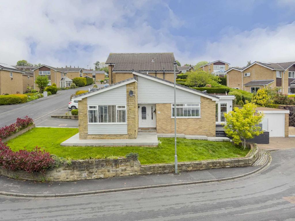 Merlin Court, Birstall 2 bed detached bungalow for sale £299,950