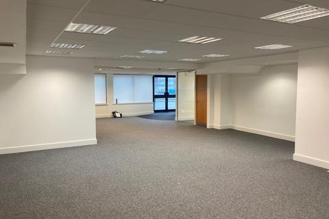 Office to rent, Unit 2 Orchard House, 51-67 Commercial Road, Southampton, SO15 1GG