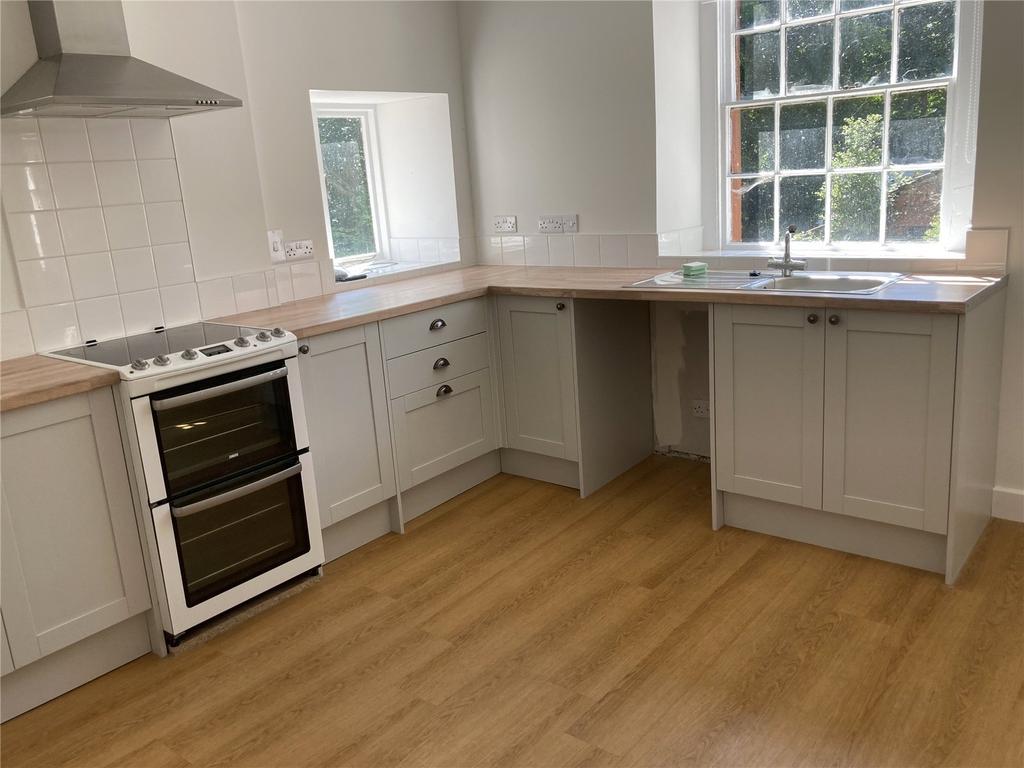 The Square, Kirkoswald, Penrith... 3 bed semidetached house £895 pcm (£207 pw)