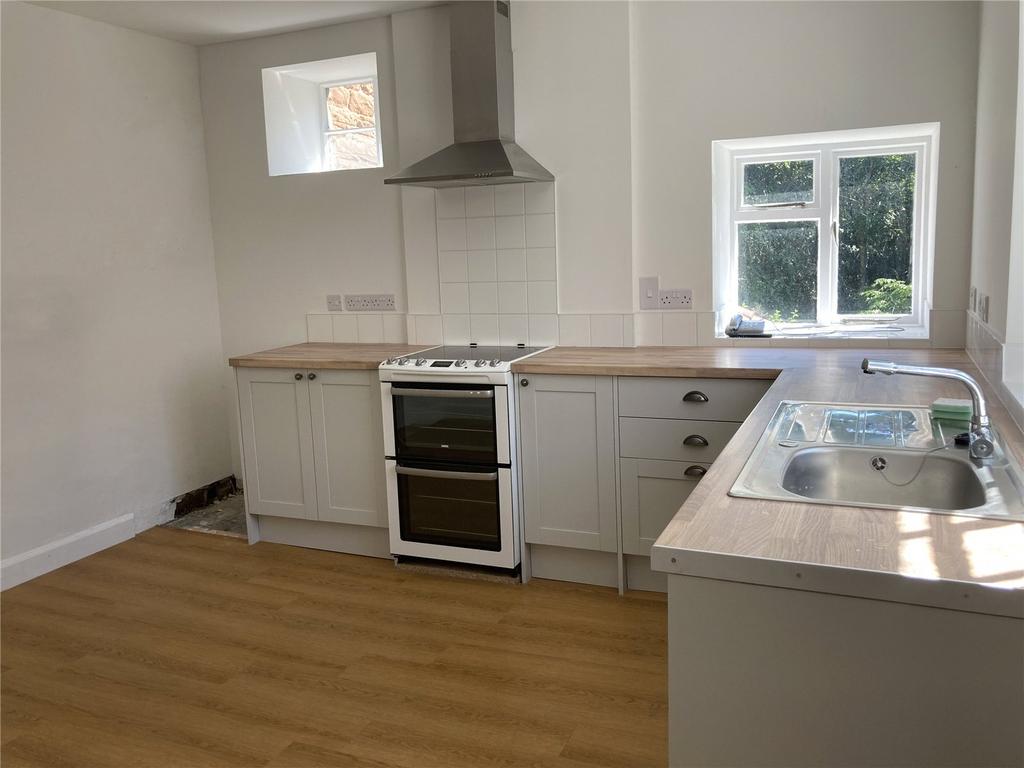 The Square, Kirkoswald, Penrith... 3 bed semidetached house £895 pcm (£207 pw)