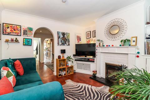 4 Blacksmiths Lane, St Albans, AL3 4SQ