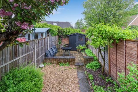 4 Blacksmiths Lane, St Albans, AL3 4SQ