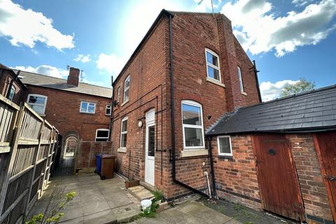 2 bedroom terraced house to rent - Shobnall Road, Burton-On-Trent, DE14