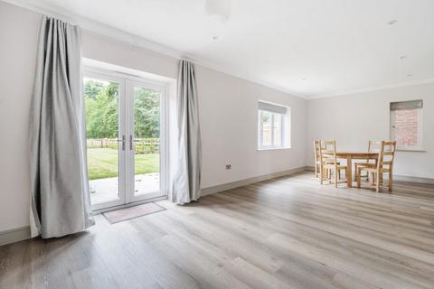 undefined, Parklands Manor,  Besselsleigh,  OX13