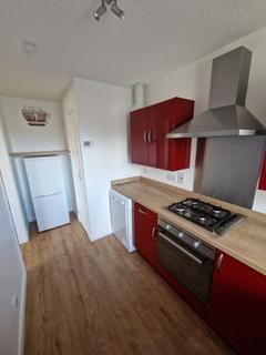 2 bedroom terraced house to rent, Scylla Gardens, Cove, Aberdeen, AB12