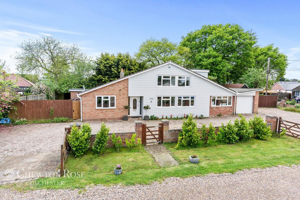 Argyle Road, ThorpeLeSoken 5 bed detached house for sale £650,000