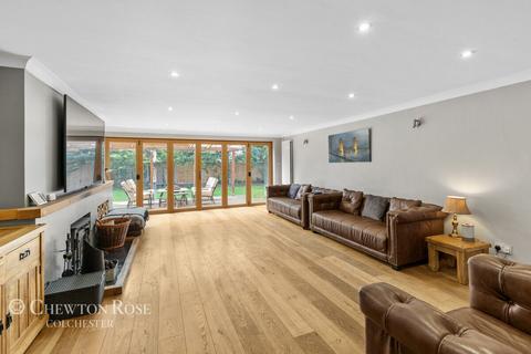 Whampoa Argyle Road, Thorpe Le Soken, Clacton-on-sea, CO16 0ES