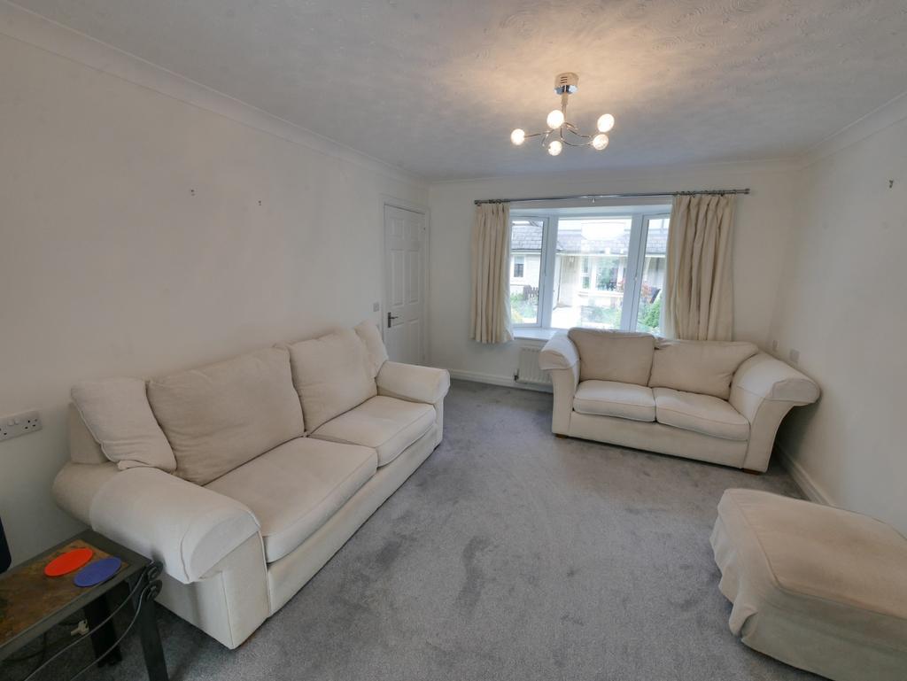 Tower Street, Cirencester 2 bed terraced house to rent £1,195 pcm (£