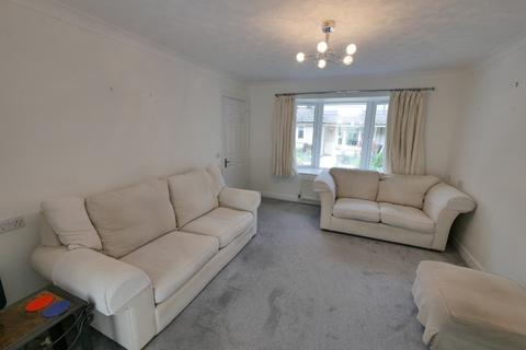 2 bedroom terraced house to rent, Tower Street, Cirencester