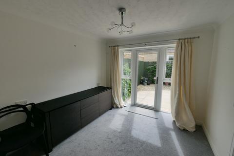 2 bedroom terraced house to rent, Tower Street, Cirencester