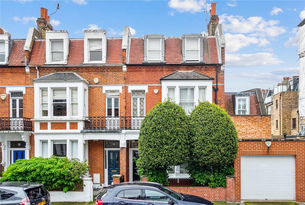 Avenue, Fulham, London, SW6 4 bed end of terrace house for