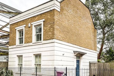 Mydelton House, 62a Cephas Street, London, E1 4AX