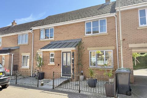 Terraced house - Powlesland Road, Alphington, EX2