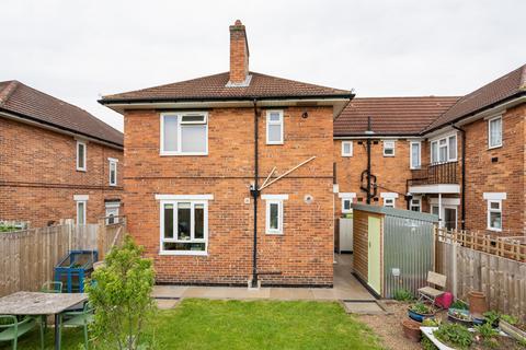 79 Broadmead, London, SE6 3SD