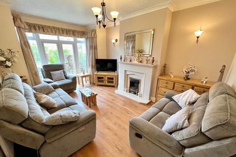 55 Gresham Road, Hall Green, Birmingham, B28 0HX