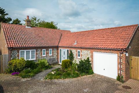 3 bedroom detached bungalow for sale, Blakeney