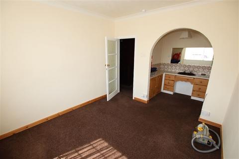 3 bedroom property for sale, Old Road, Clacton on Sea