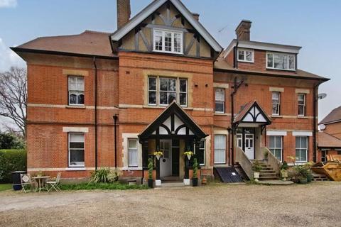 5, Darrington Springfield Road, Camberley, GU15 1AB