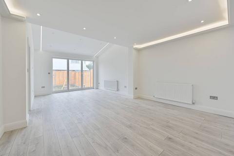 2 bedroom flat for sale, Pinner View, Harrow, HA1