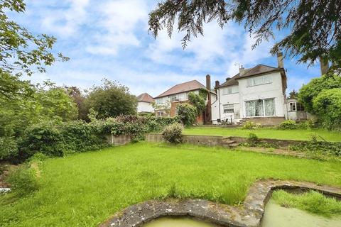 4 bedroom detached house for sale, Barn Rise, Wembley