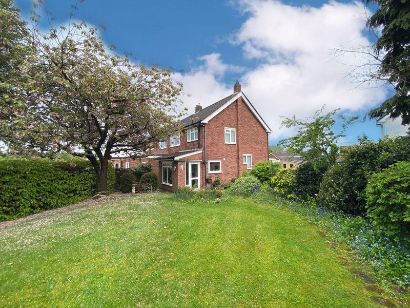 Meadowside Road, Four Oaks, Sutton... 3 bed semidetached house £400,000
