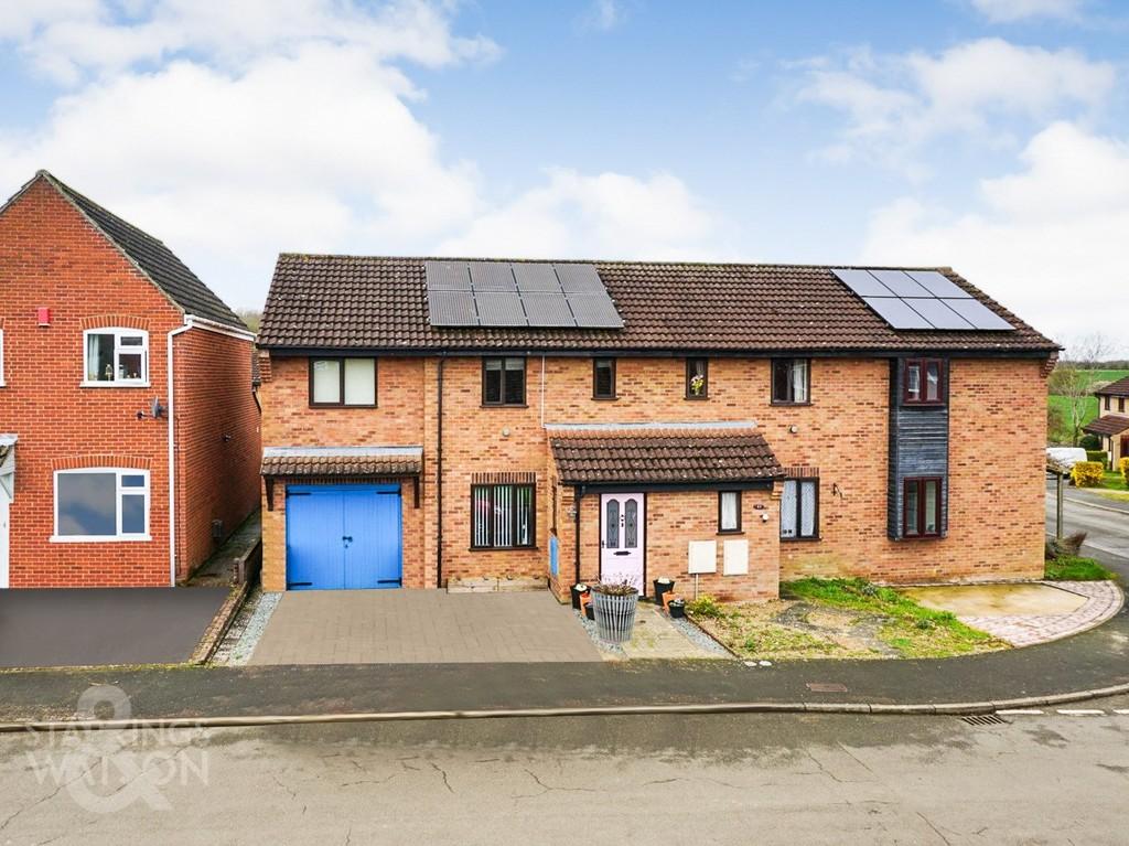 Lark Rise, Mulbarton, Norwich 3 bed end of terrace house for sale £