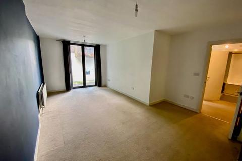 Flat 15, Cuthbert Court Godstone Road, Whyteleafe, CR3 0GD