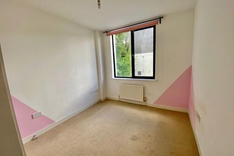 Flat 15, Cuthbert Court Godstone Road, Whyteleafe, CR3 0GD