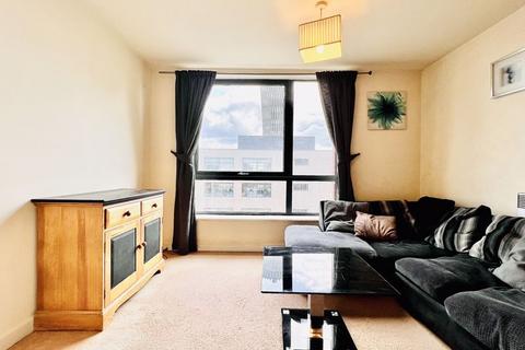 1 bedroom flat to rent, High Street, Stratford E15