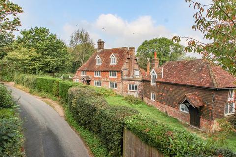 6 bedroom house for sale, Grade II listed Sussex Farmhouse, Butchers Cross, Five Ashes