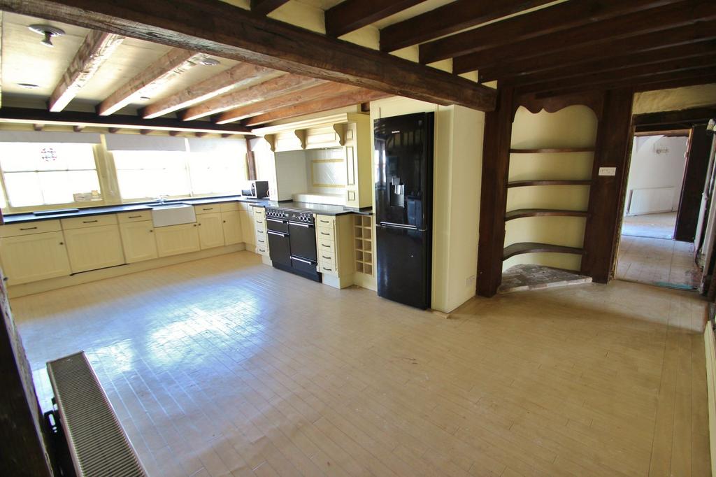 Kitchen/Breakfast Room