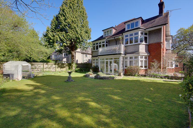 Talbot Avenue, Bournemouth 3 bed apartment for sale £625,000