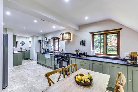 60 Croham Manor Road, South Croydon, CR2 7BF