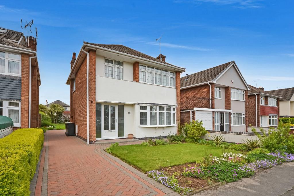 Vaughan Avenue, Hucknall 3 bed detached house for sale £290,000