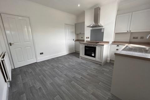 3 bedroom terraced house to rent, Pogmoor Road, Barnsley