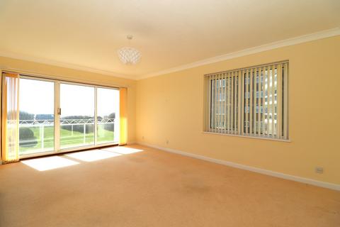 3 bedroom apartment for sale, West Parade, Bexhill-on-Sea, TN39