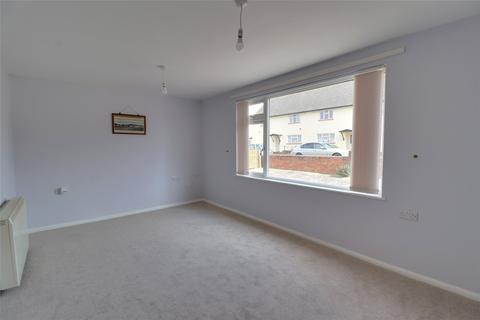 11 Culvercliffe Road, Watchet, TA23 0EN